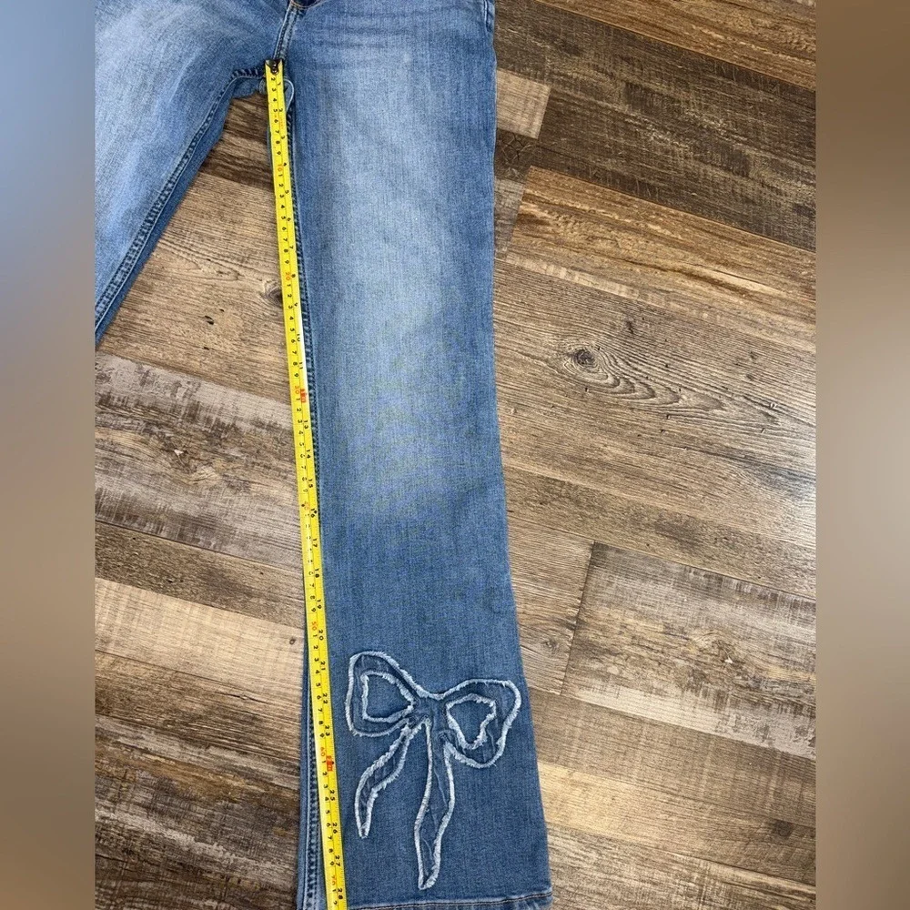 Abercrombie Kids Low Rise Bootcut Jeans Medium Wash Frayed Bow Detail Size 15/16